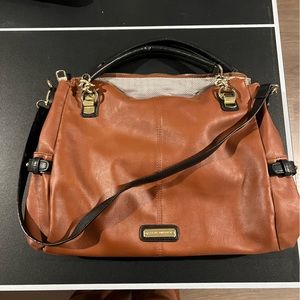 LAST CHANCE !! Steve Madden Purse